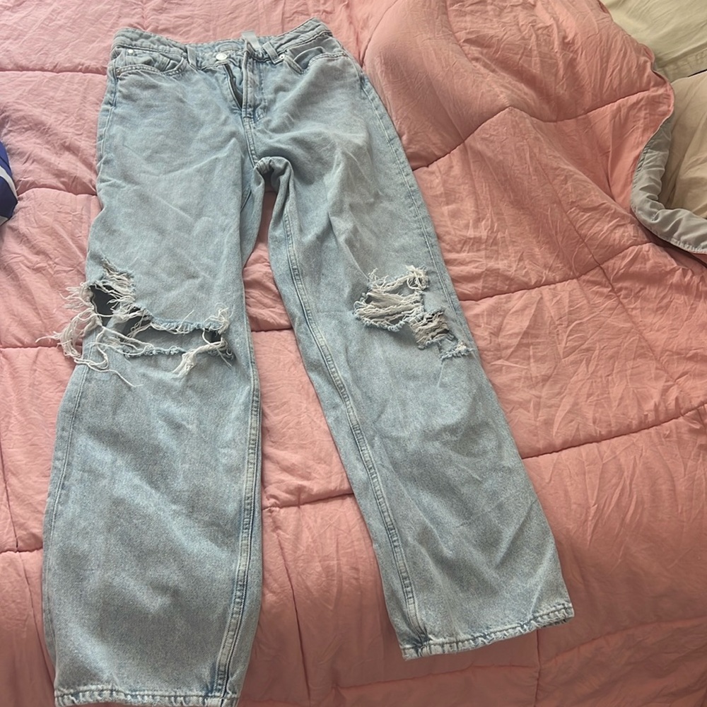 straight leg light wash jeans